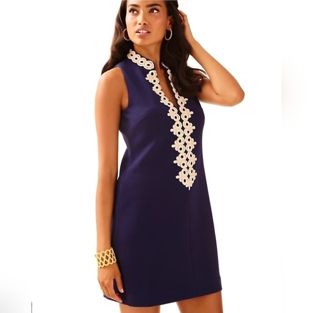 LILLY Pulitzer Callista Shift Dress, Color Navy Blue. Size XS